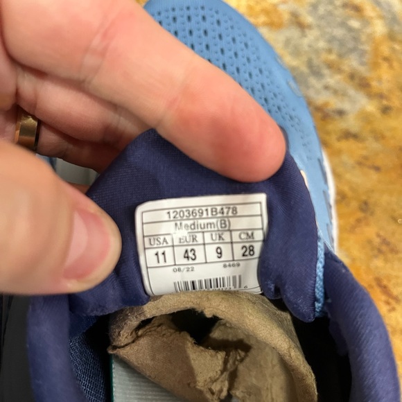 Brooks Glycerin 20 size 11 - Picture 7 of 10